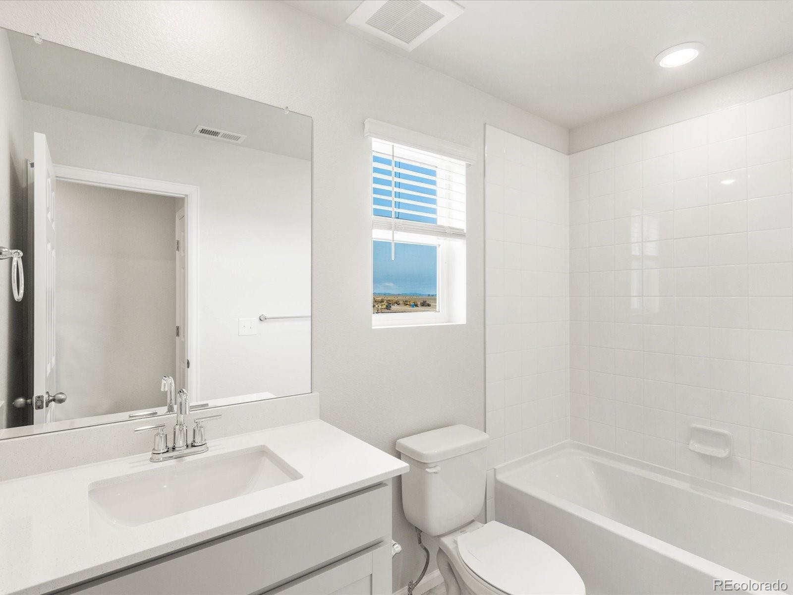 MLS Image #38 for 610  97th avenue,greeley, Colorado