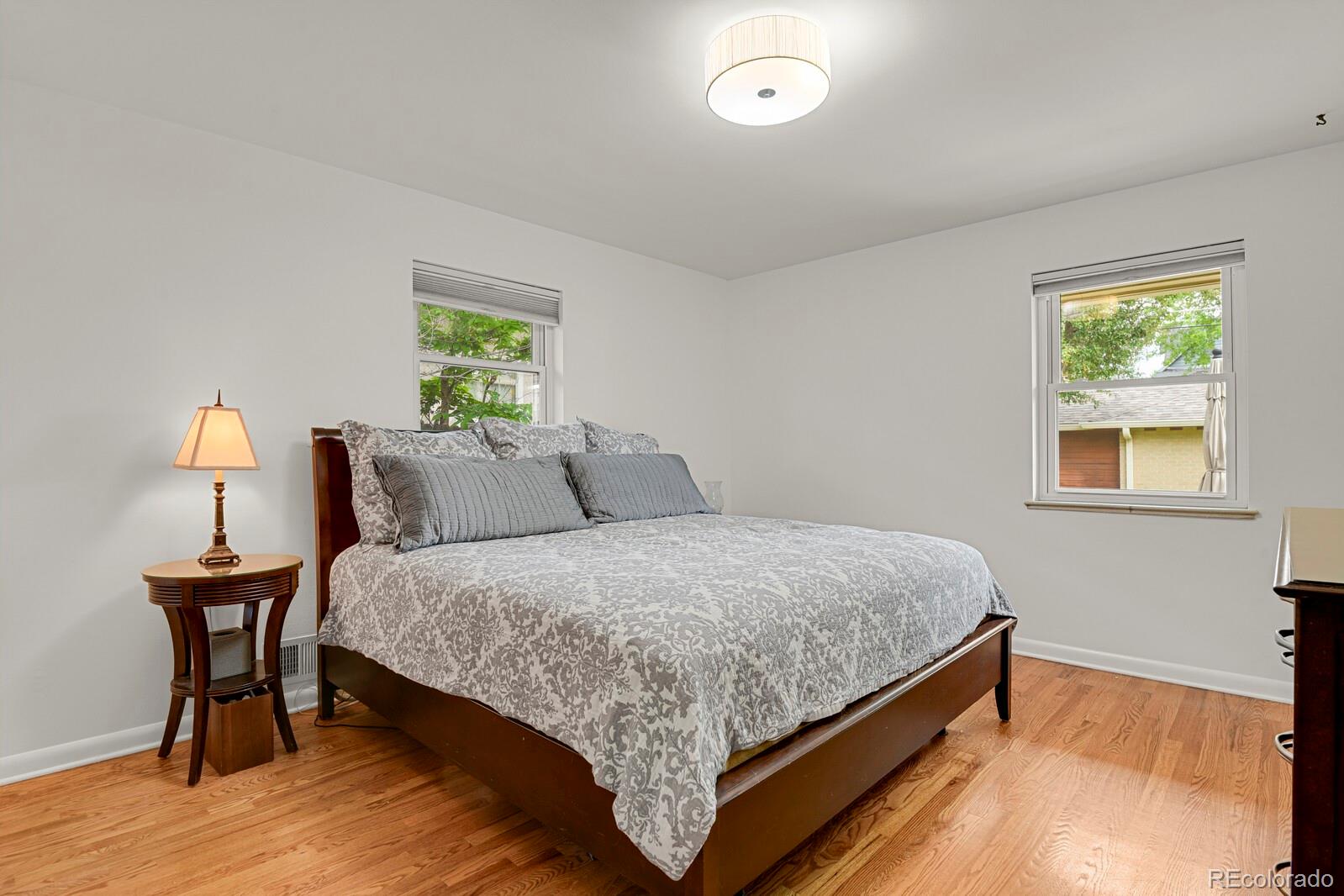 MLS Image #14 for 1600  olive street,denver, Colorado