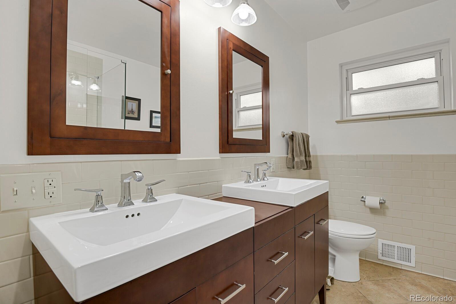 MLS Image #16 for 1600  olive street,denver, Colorado