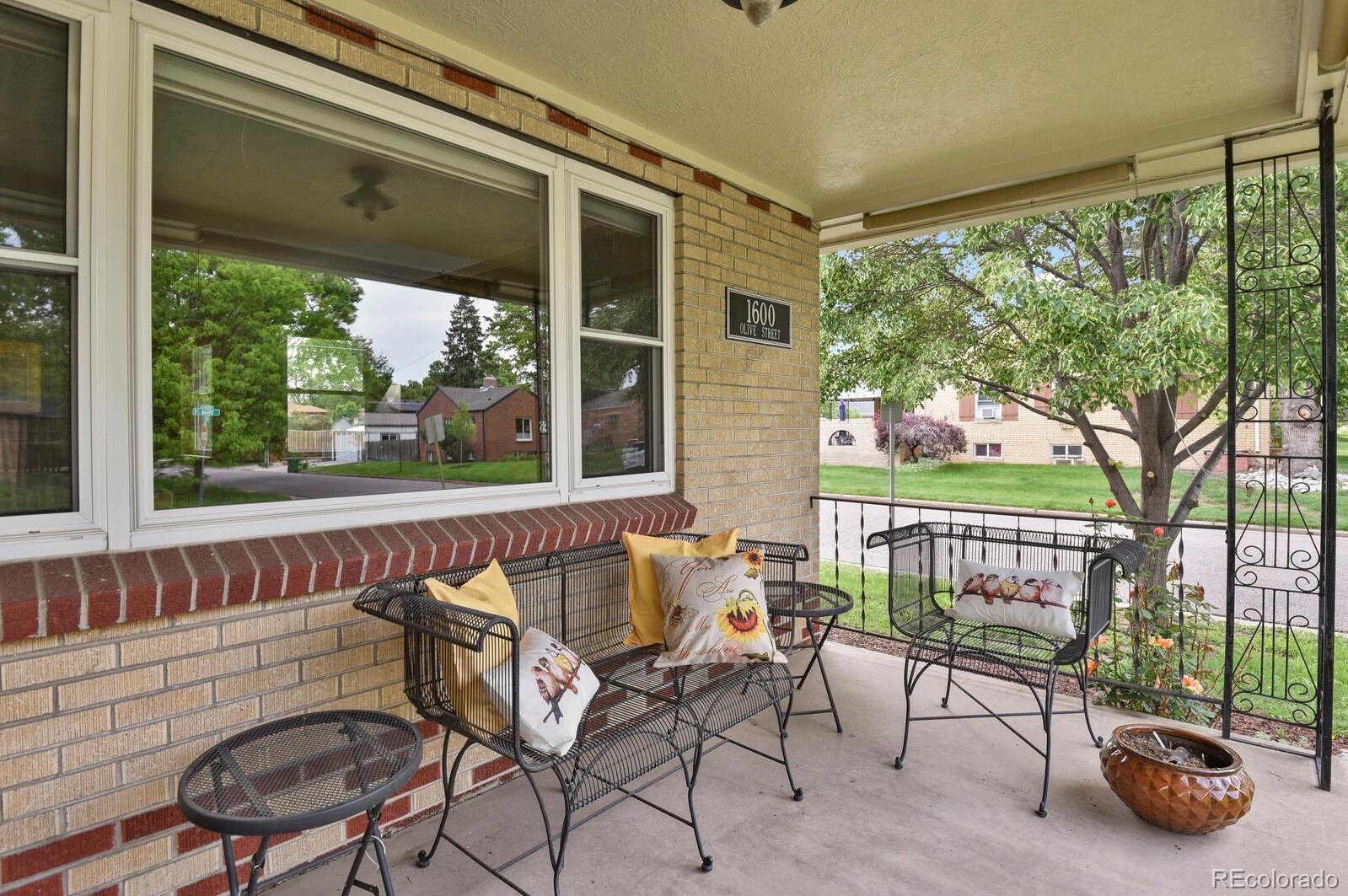 MLS Image #2 for 1600  olive street,denver, Colorado
