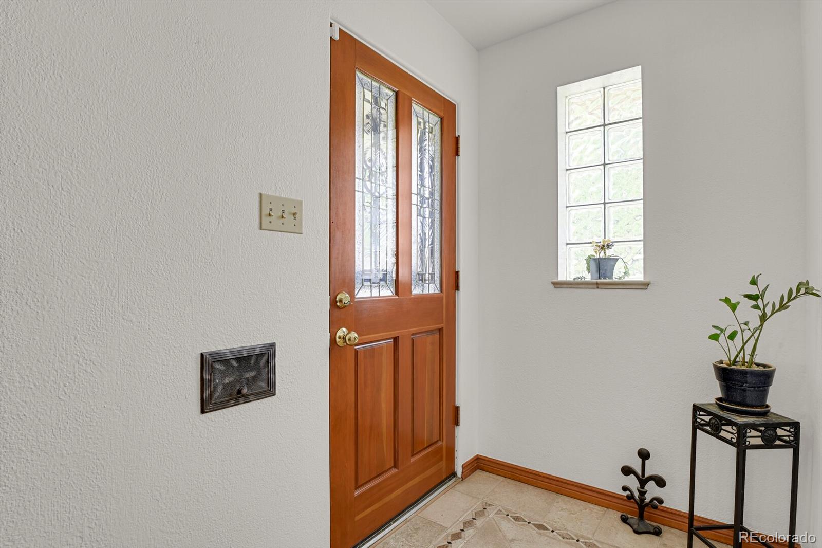 MLS Image #3 for 1600  olive street,denver, Colorado