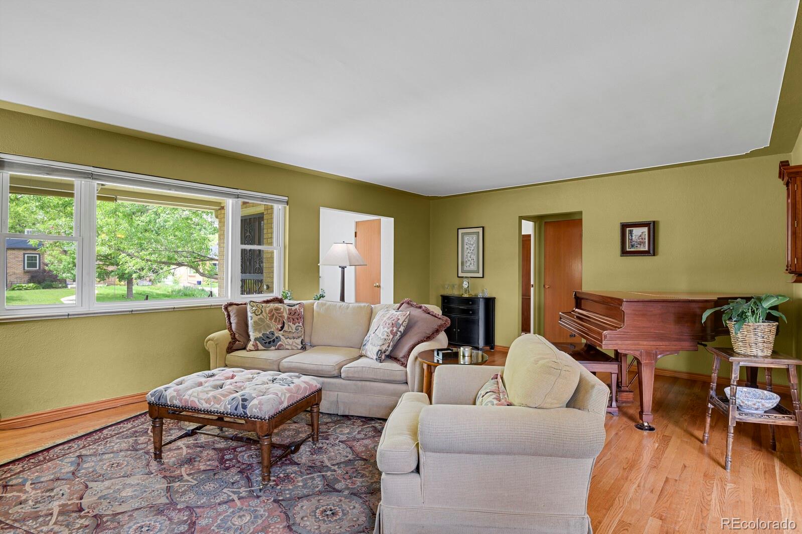 MLS Image #5 for 1600  olive street,denver, Colorado