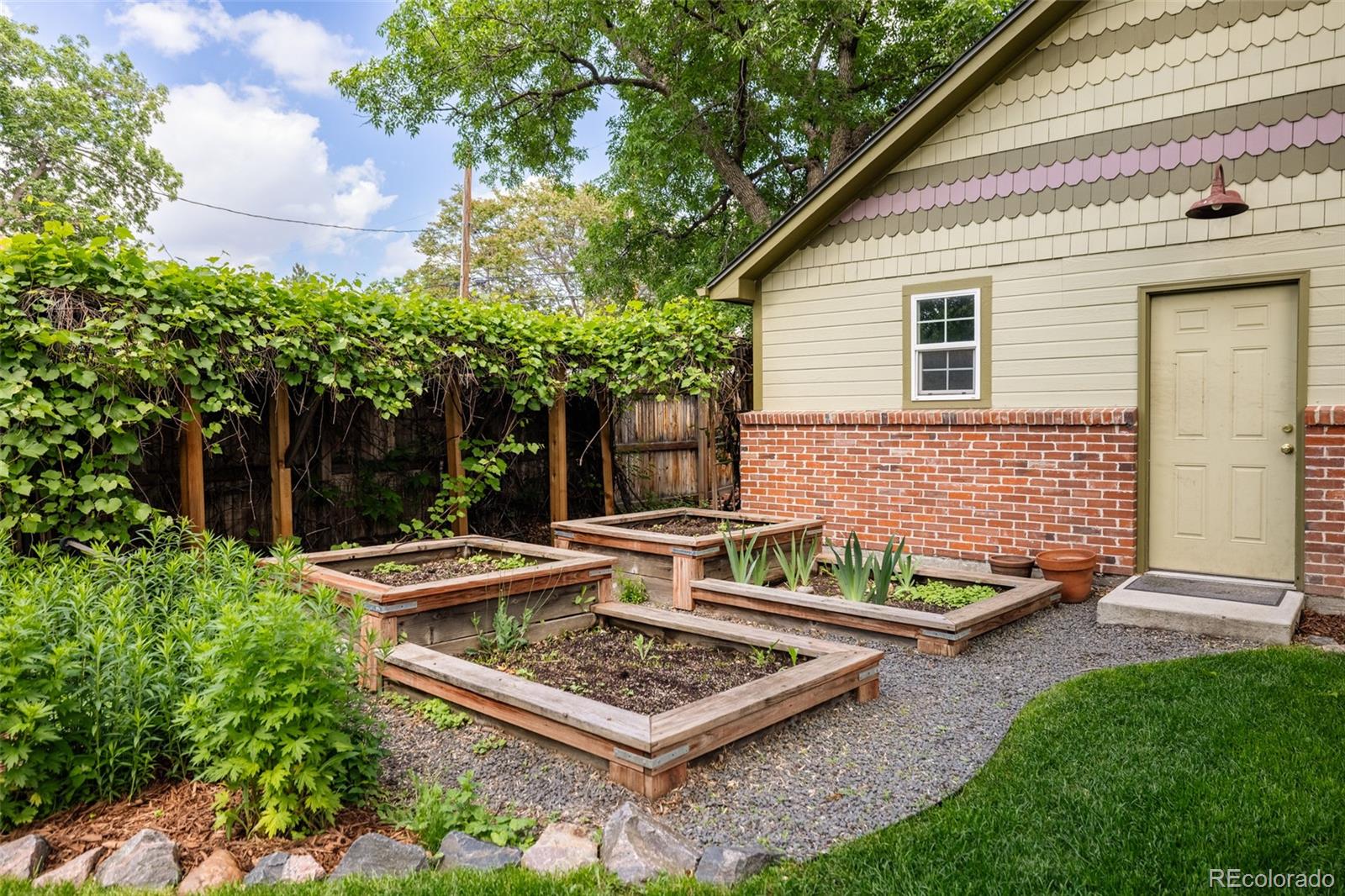 MLS Image #33 for 4224 n clay street,denver, Colorado