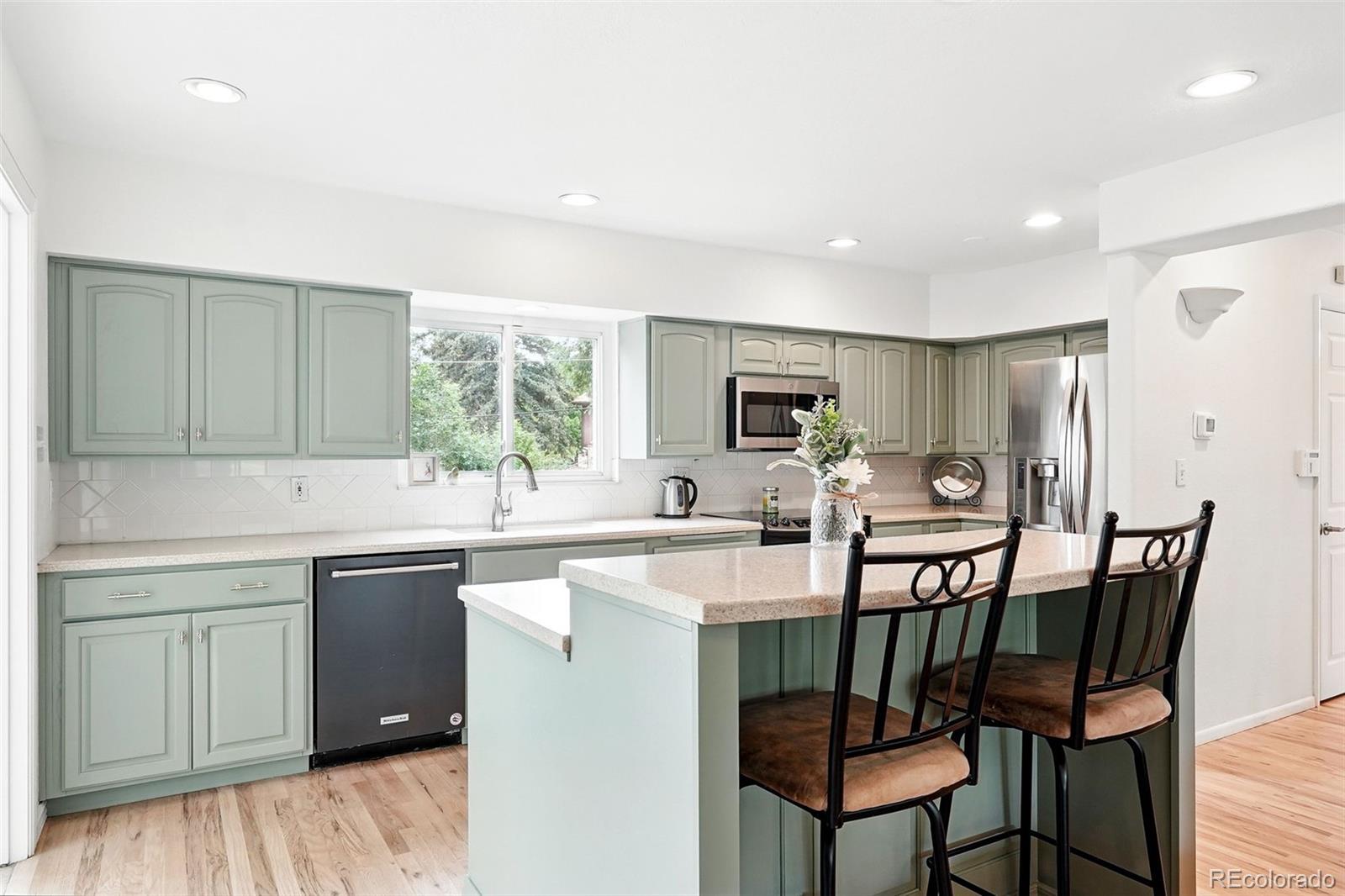 MLS Image #9 for 11880 w 30th place,lakewood, Colorado