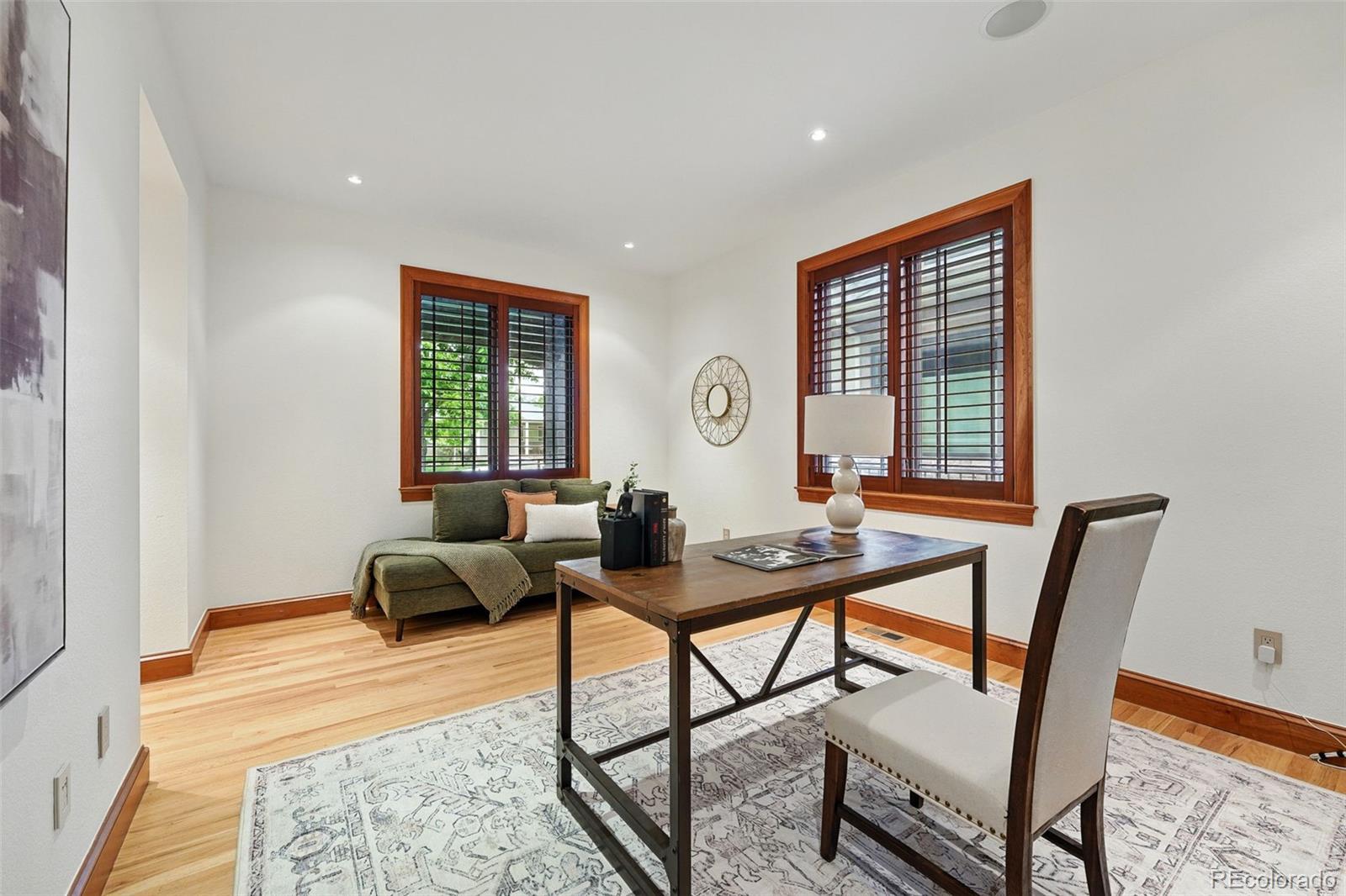 MLS Image #10 for 1351 s milwaukee street,denver, Colorado