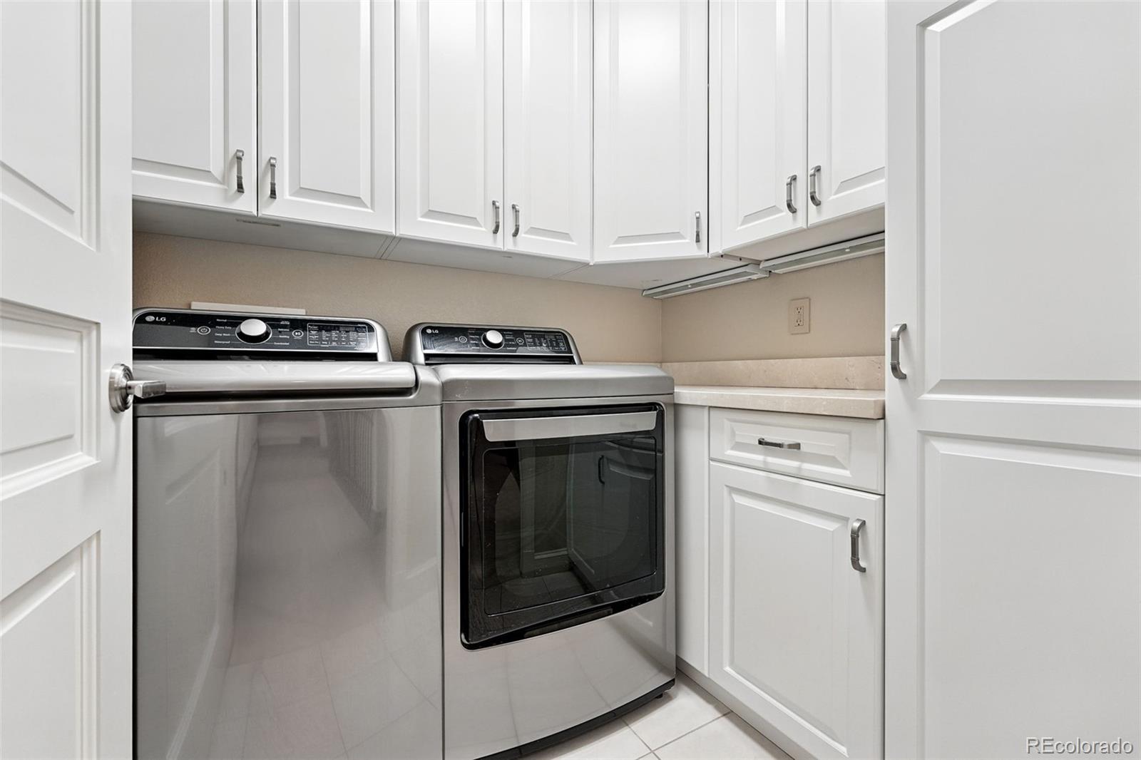 MLS Image #34 for 1351 s milwaukee street,denver, Colorado