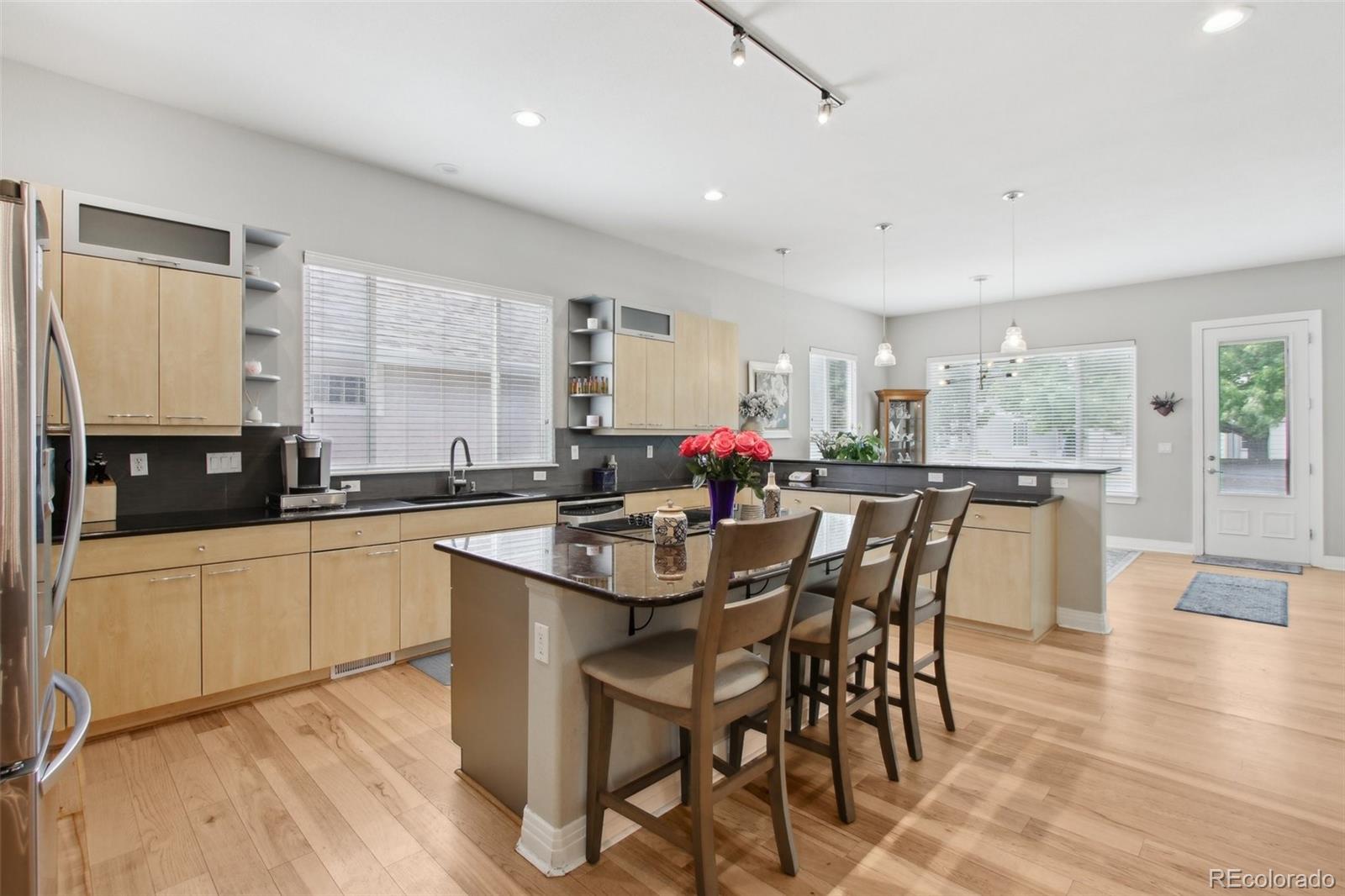 MLS Image #7 for 6553 s sedalia street,aurora, Colorado
