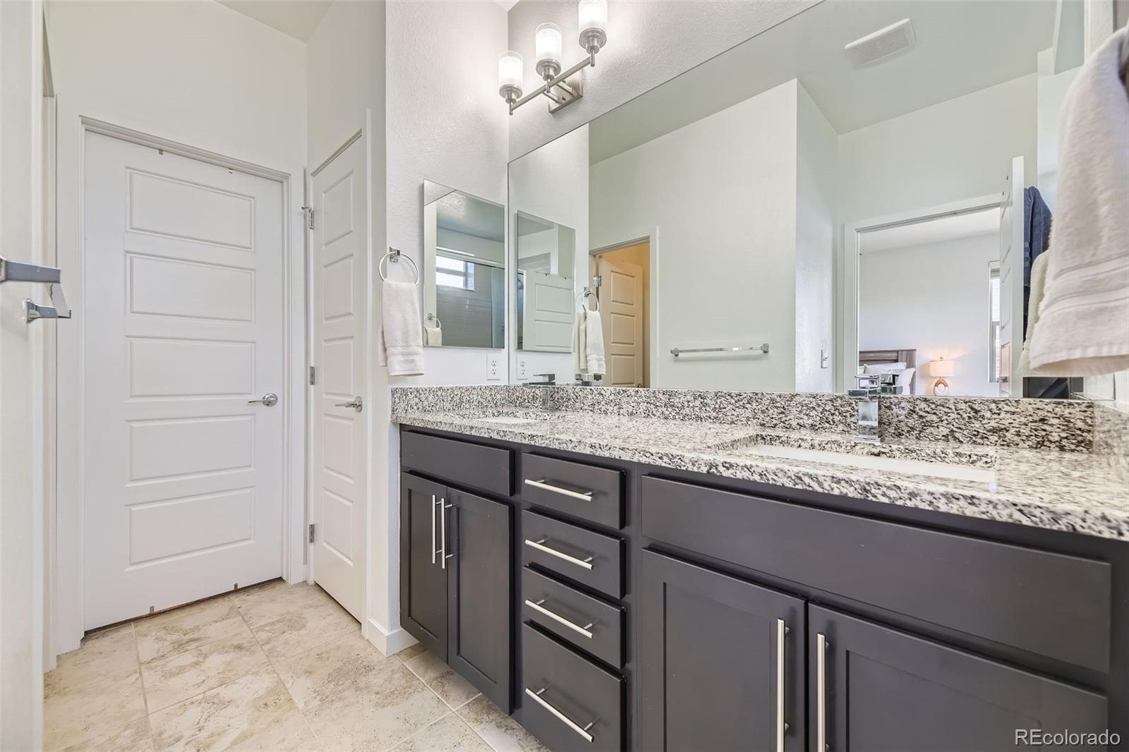 MLS Image #15 for 10117  morrison road,lakewood, Colorado