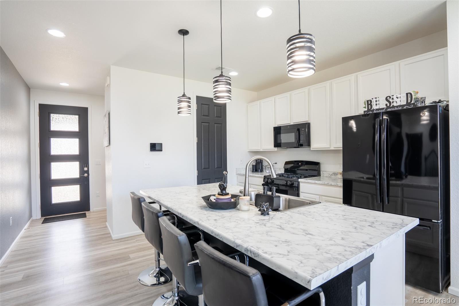 MLS Image #3 for 26985 e bayaud avenue,aurora, Colorado