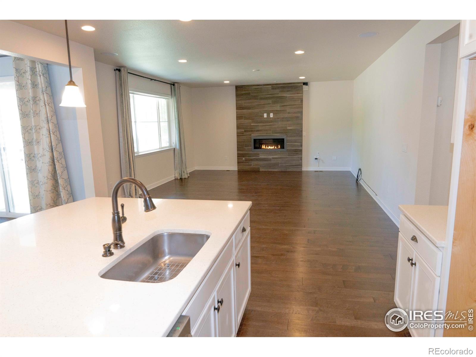 MLS Image #4 for 4631  lakeside drive,firestone, Colorado
