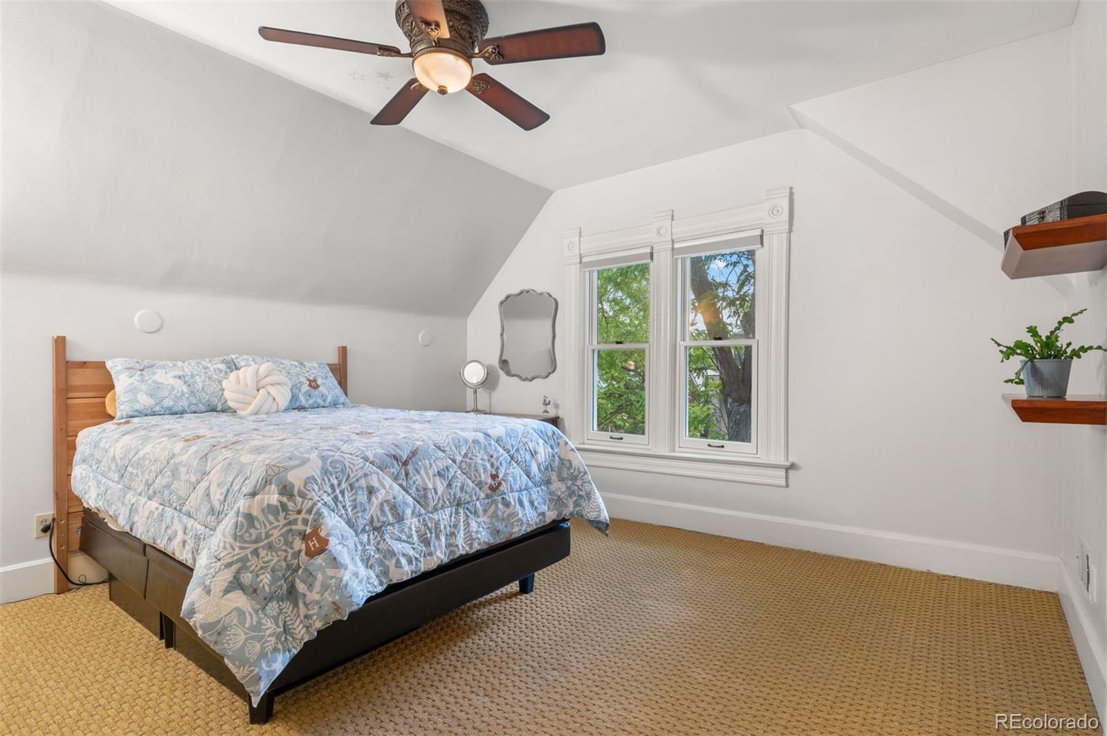 MLS Image #23 for 848 s emerson street,denver, Colorado
