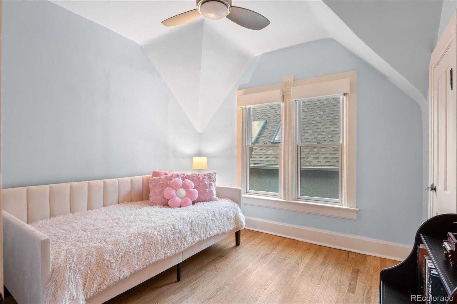 MLS Image #25 for 848 s emerson street,denver, Colorado