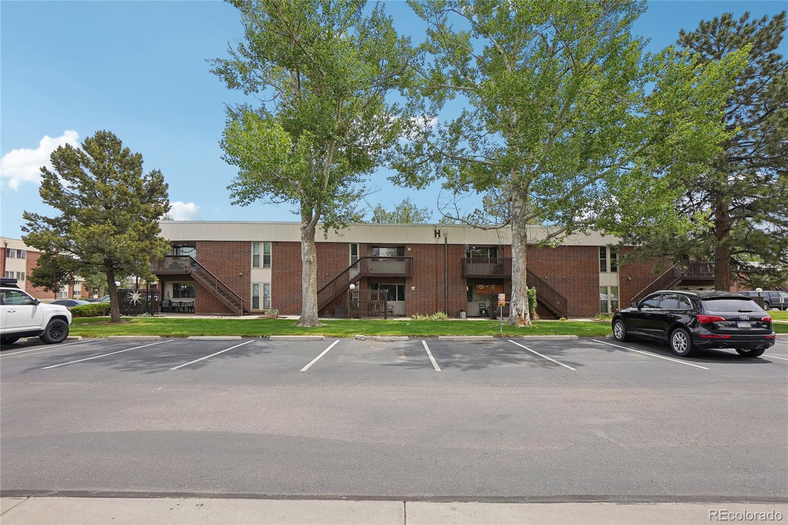 MLS Image #9 for 3663 s sheridan boulevard,denver, Colorado