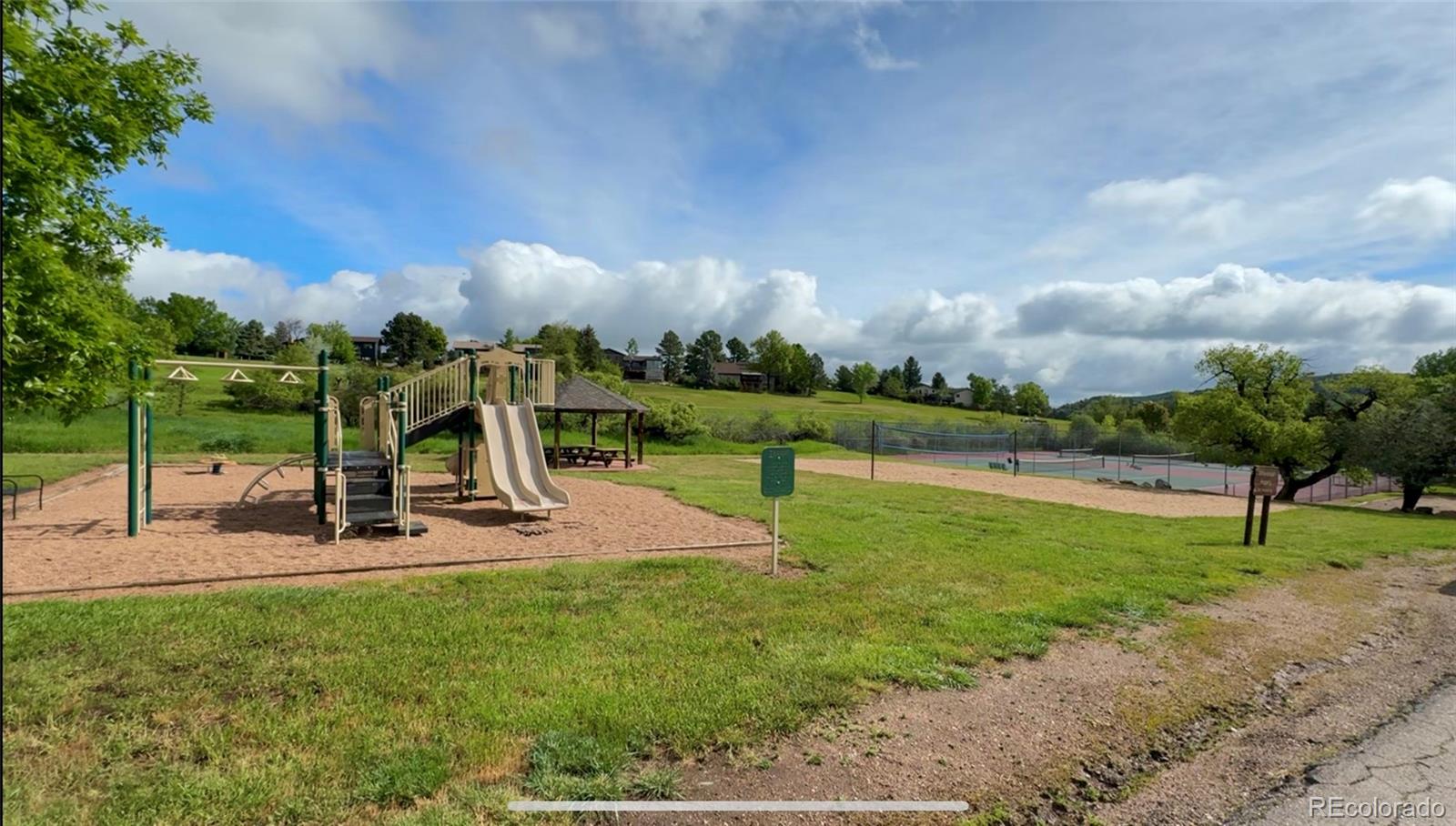 MLS Image #15 for 5904  meadowbrook drive,morrison, Colorado