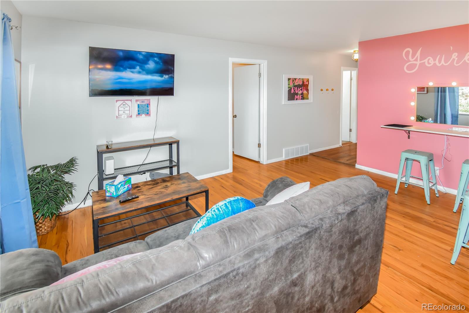 MLS Image #12 for 3071 s jasmine street,denver, Colorado