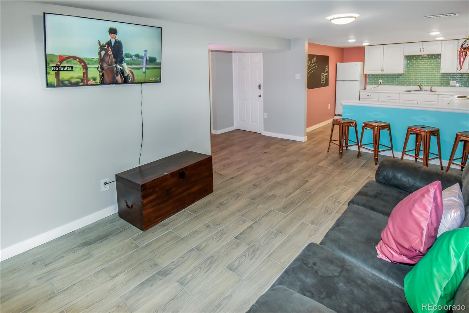MLS Image #32 for 3071 s jasmine street,denver, Colorado