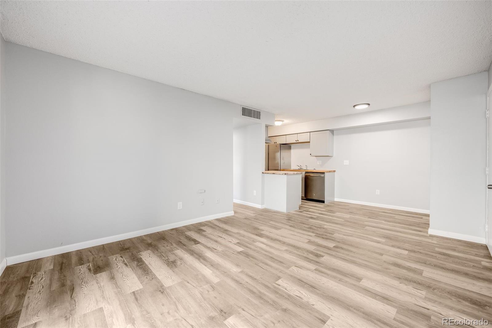MLS Image #8 for 3100 s federal boulevard 112,denver, Colorado