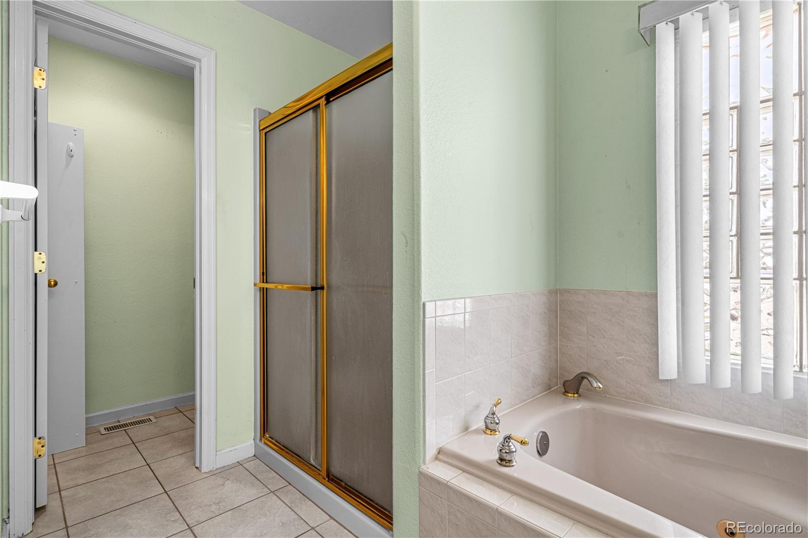 MLS Image #12 for 465 w palmer lake drive,pueblo, Colorado