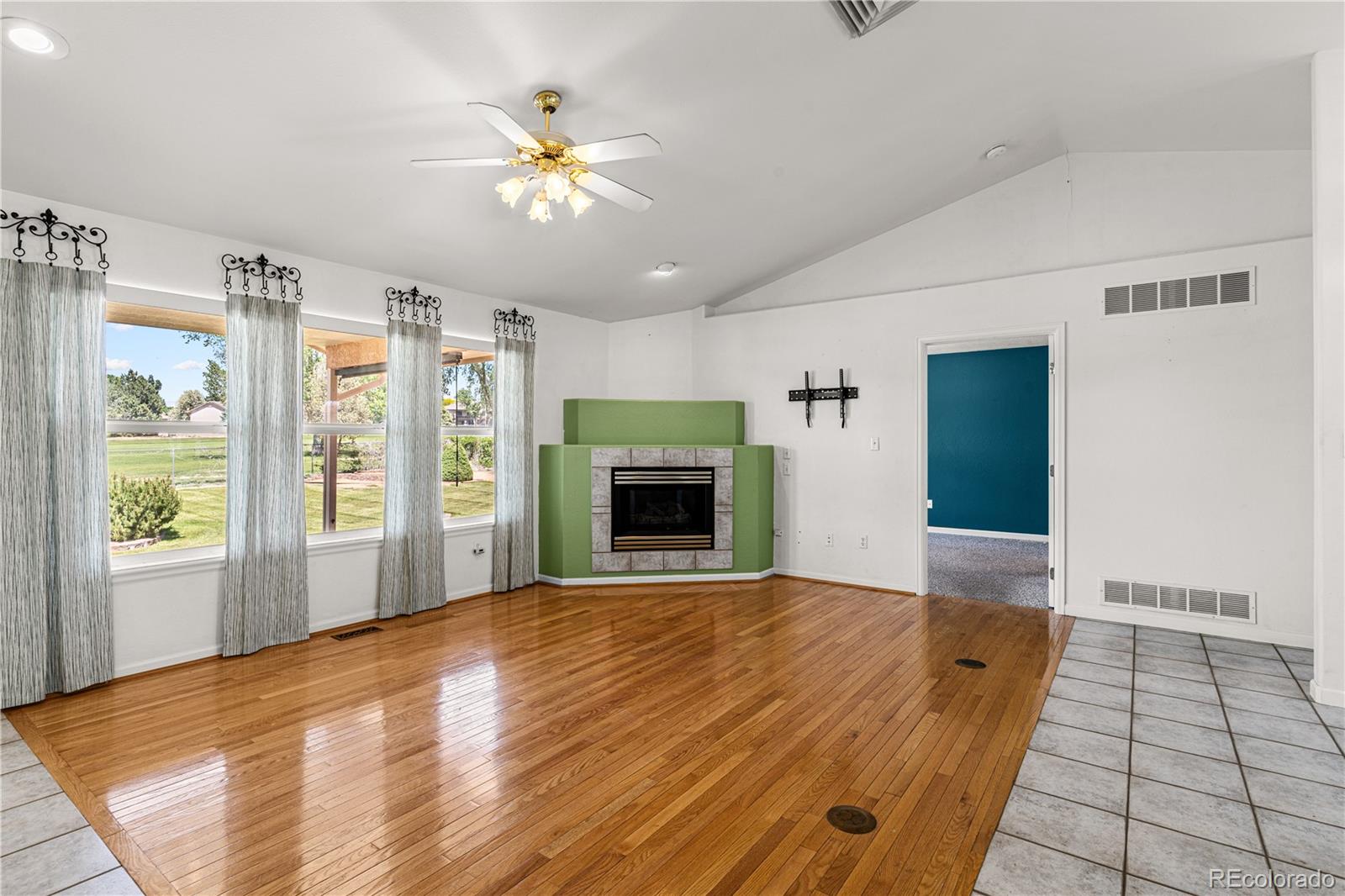 MLS Image #6 for 465 w palmer lake drive,pueblo, Colorado