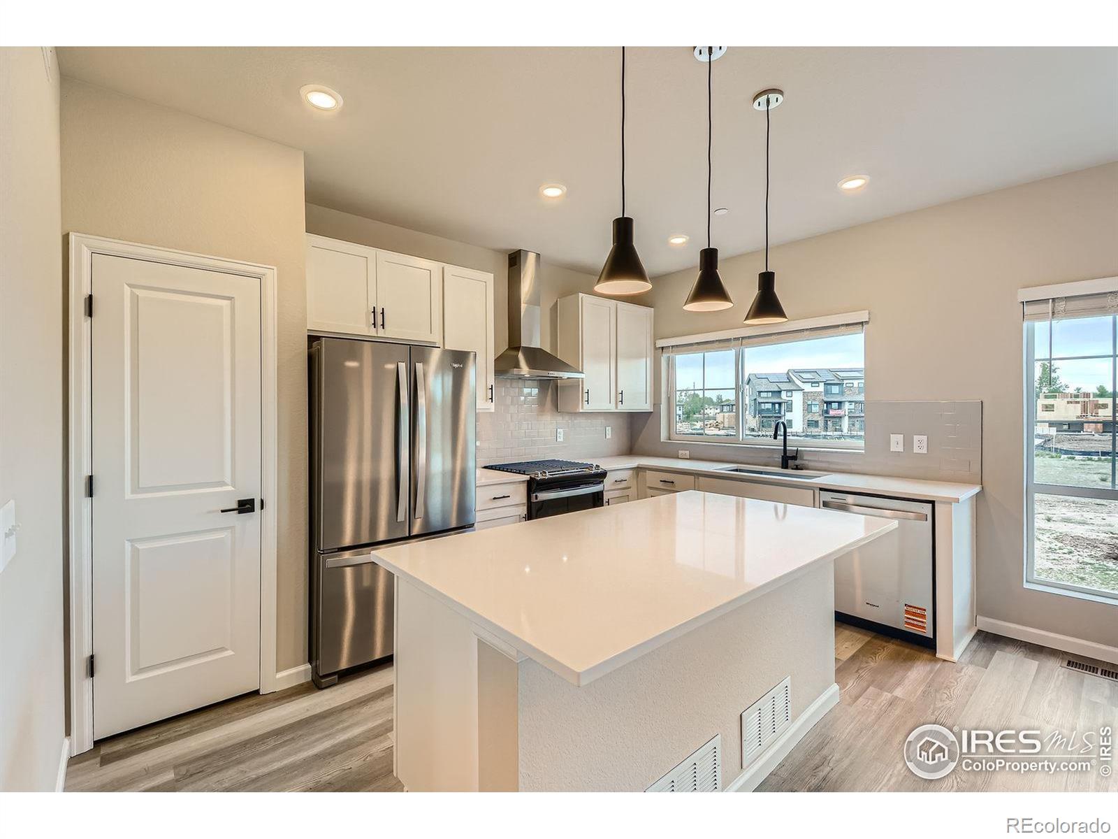 MLS Image #5 for 1002  collamer drive,fort collins, Colorado