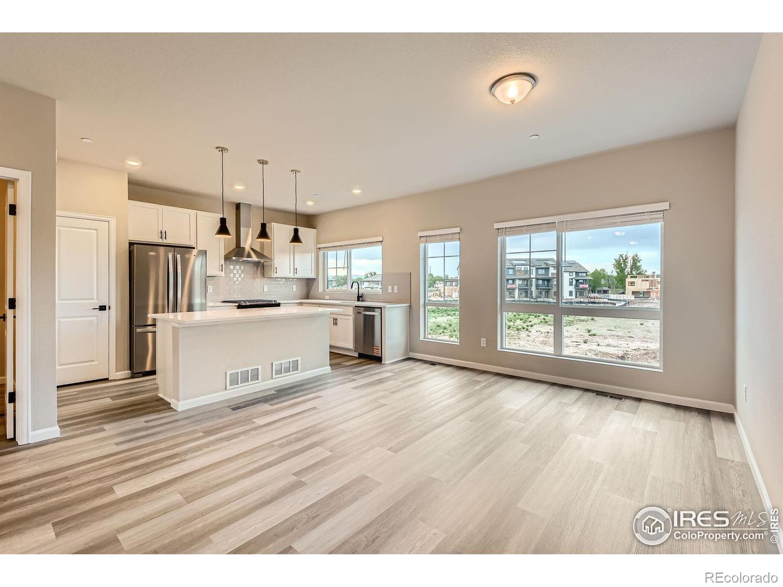 MLS Image #6 for 1002  collamer drive,fort collins, Colorado