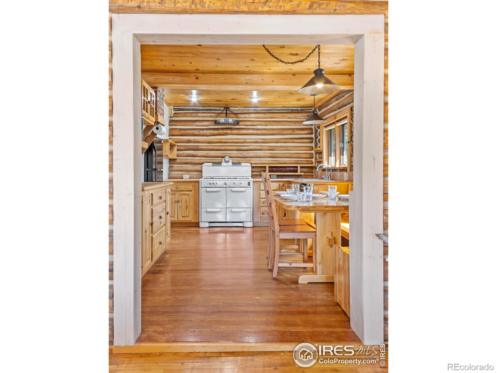 MLS Image #11 for 821  windy rose drive,estes park, Colorado
