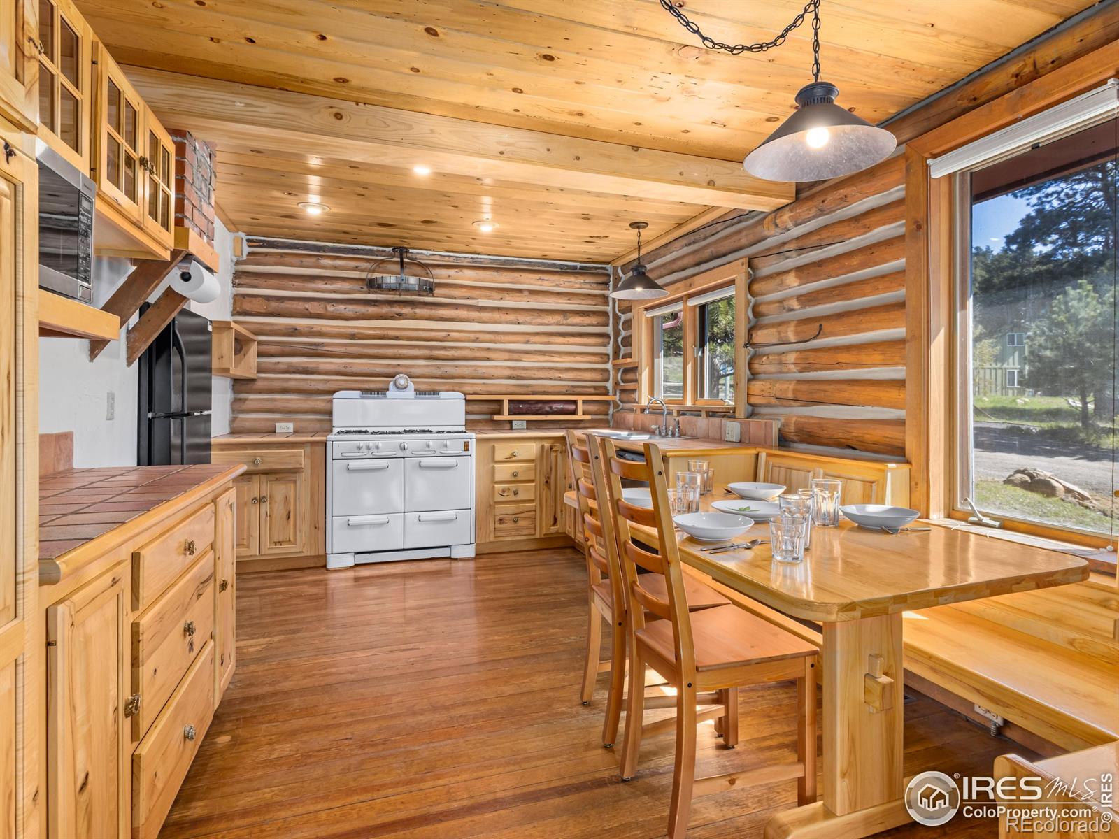MLS Image #14 for 821  windy rose drive,estes park, Colorado