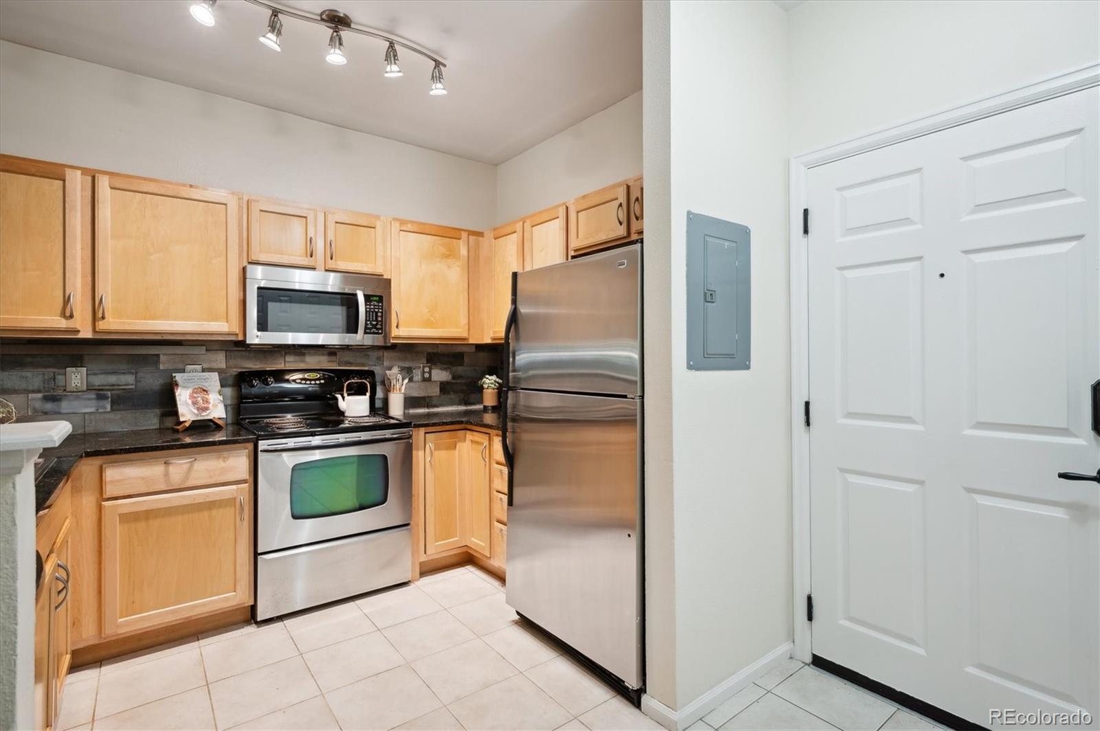 MLS Image #32 for 2895 w riverwalk circle,littleton, Colorado