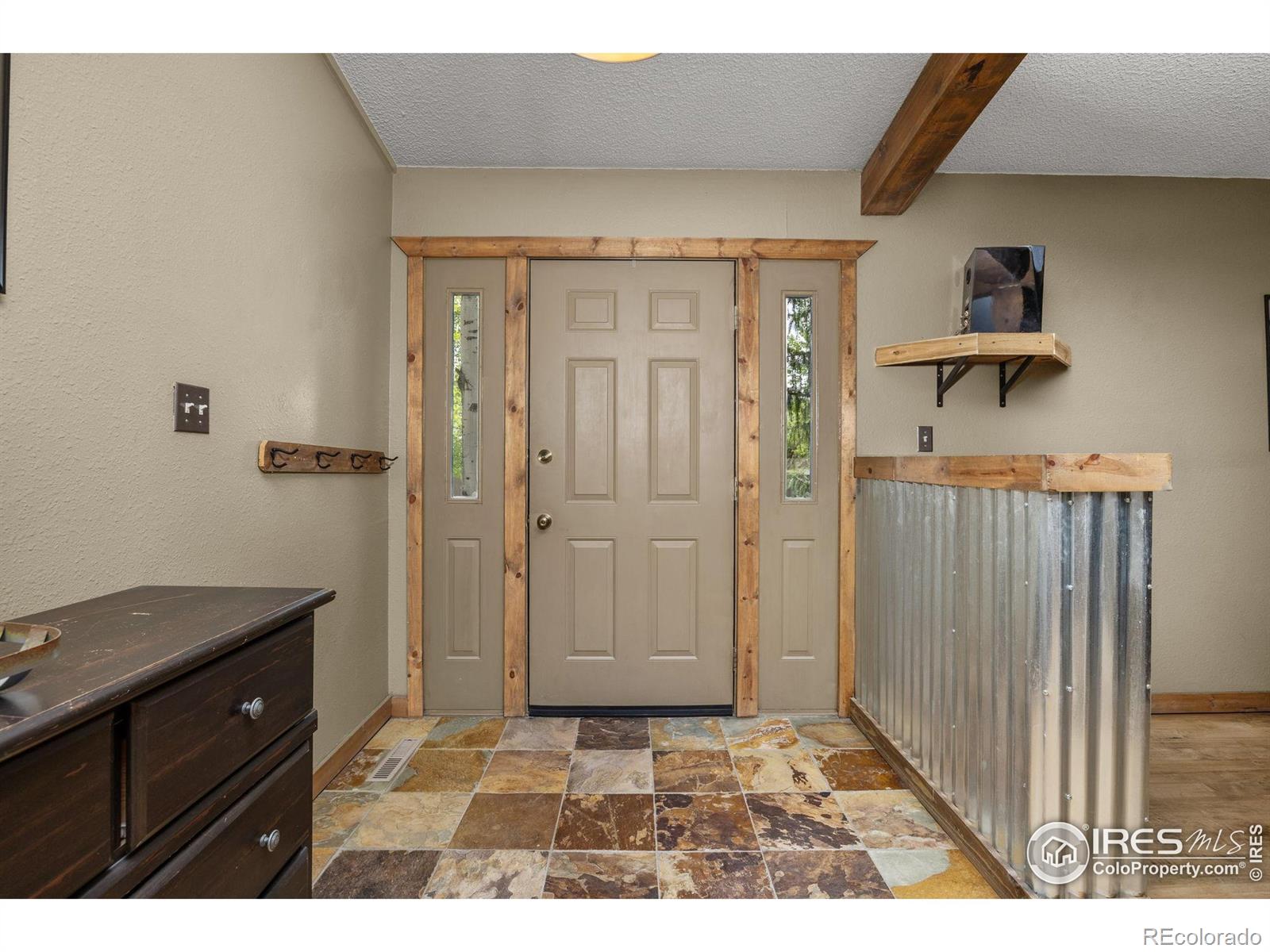 MLS Image #5 for 5117  greenway drive,fort collins, Colorado