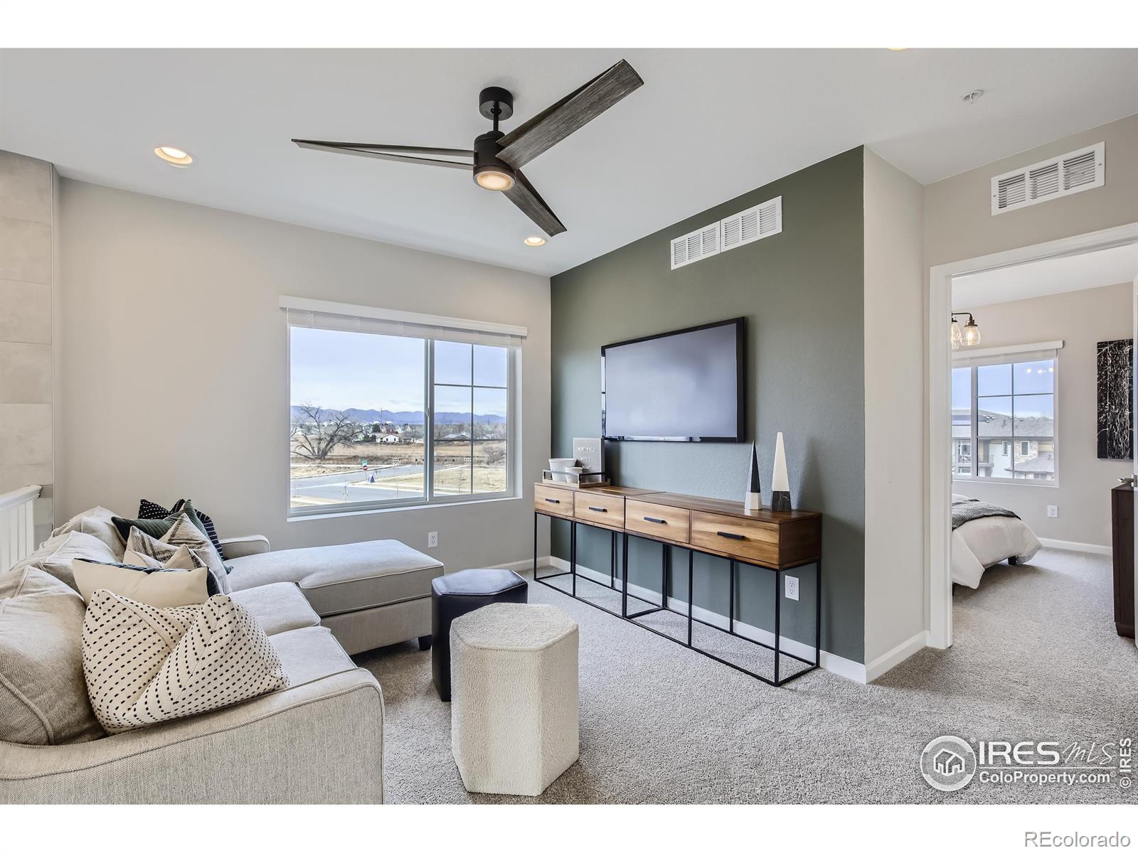 MLS Image #11 for 945  abbott lane,fort collins, Colorado