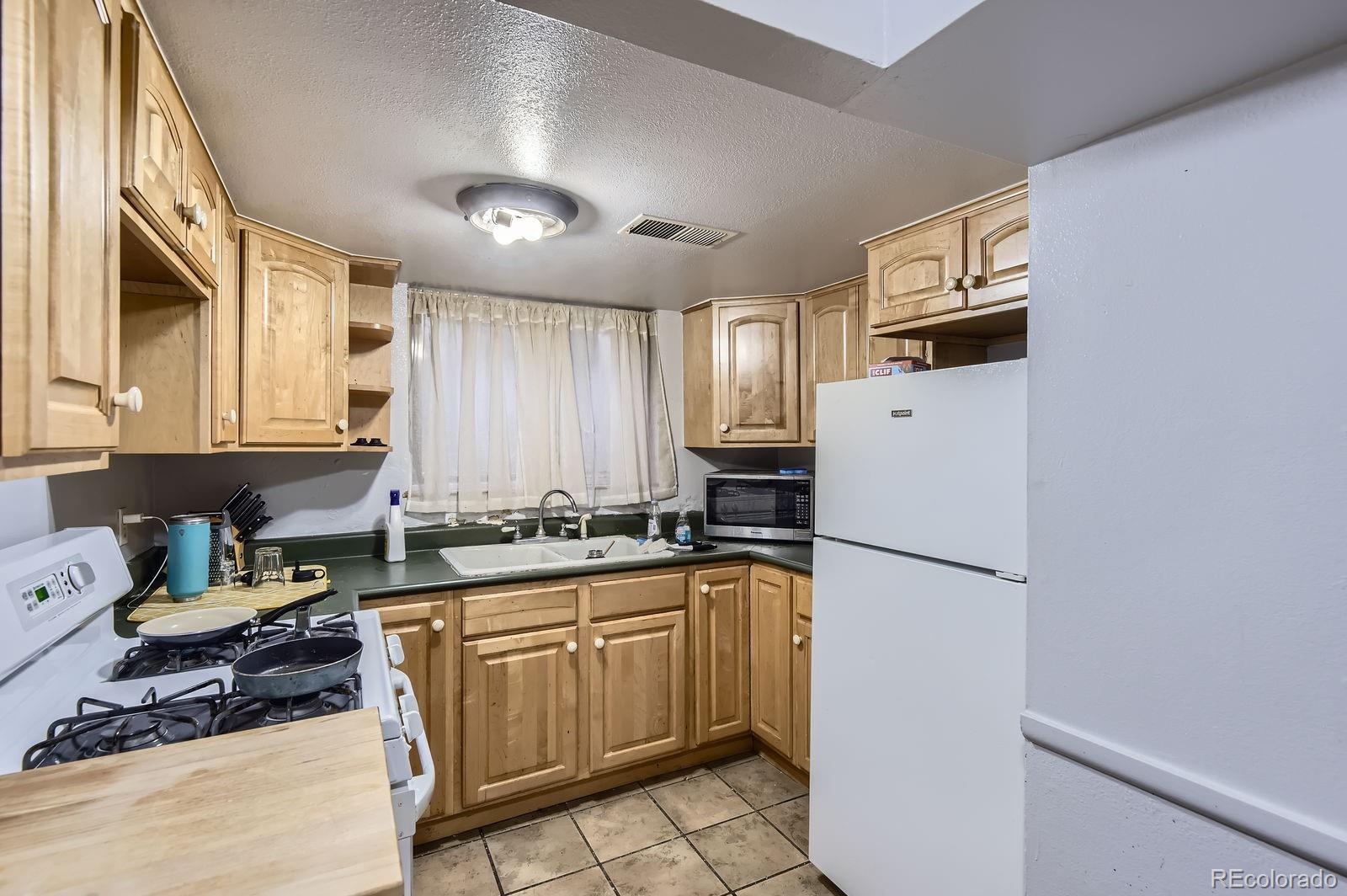 MLS Image #13 for 555 w mansfield avenue,englewood, Colorado