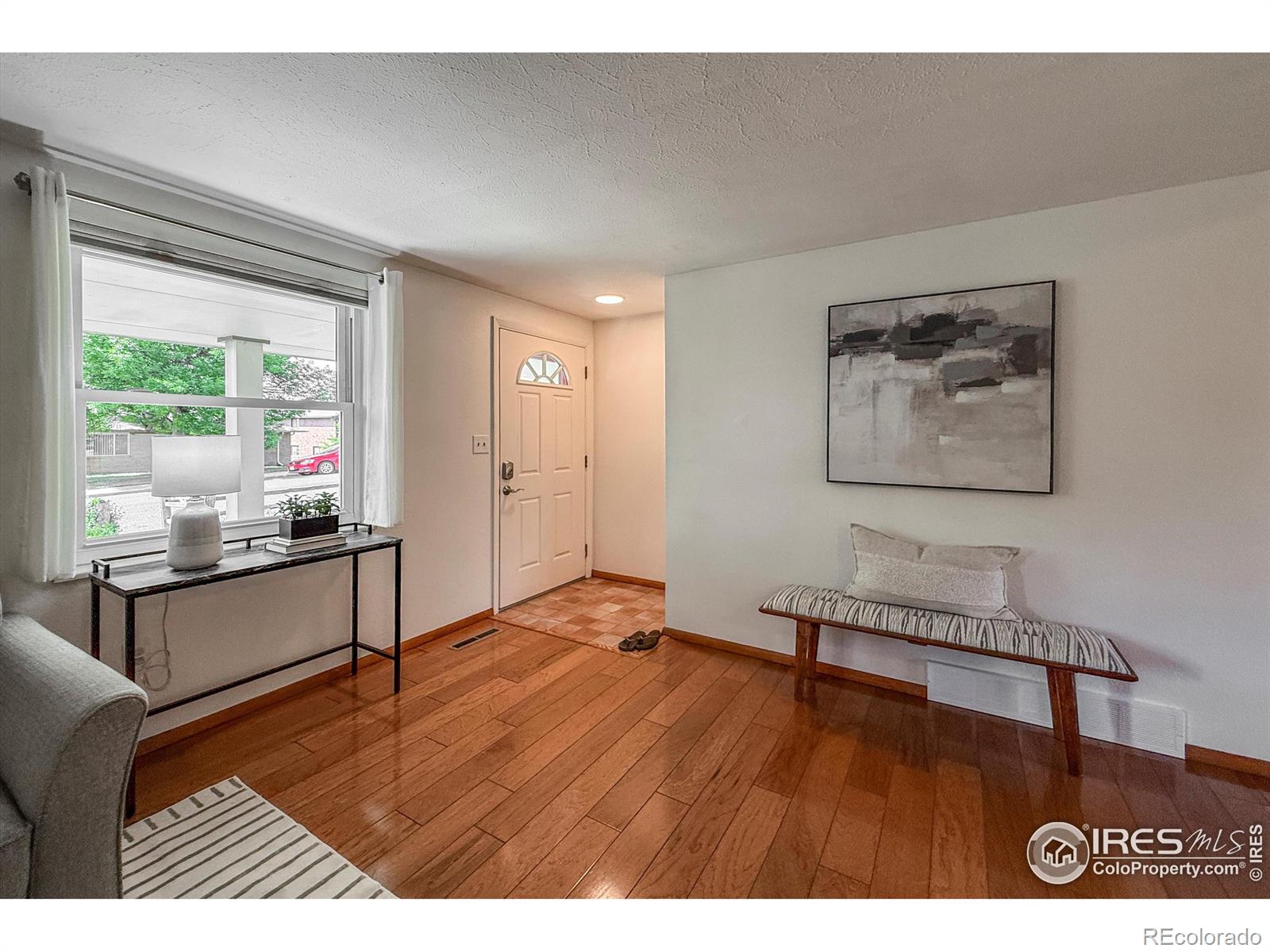 MLS Image #3 for 1005  cimmeron drive,loveland, Colorado