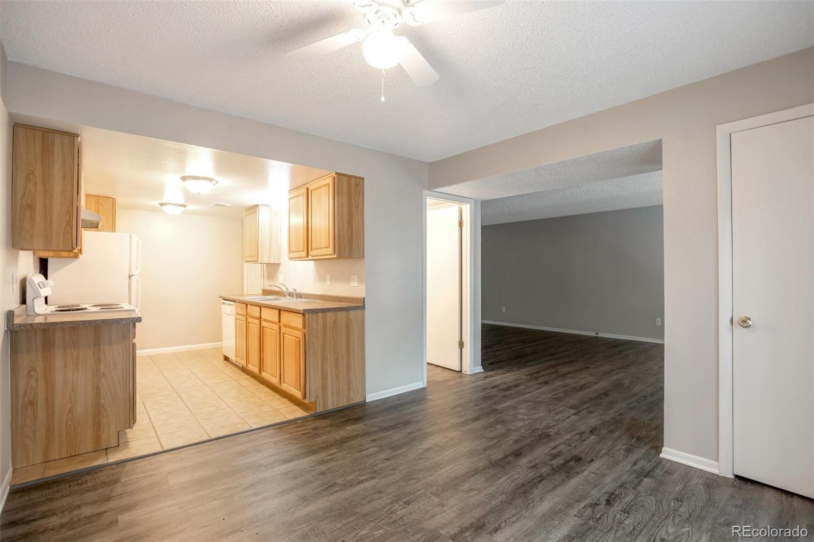 MLS Image #1 for 1262  sable boulevard,aurora, Colorado