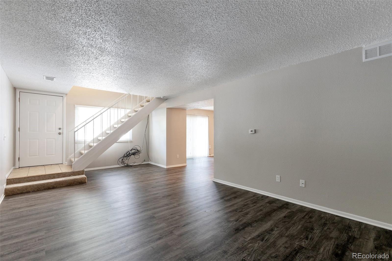 MLS Image #2 for 1262  sable boulevard,aurora, Colorado
