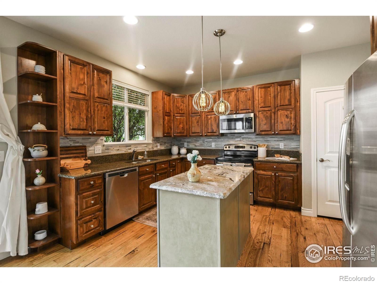 MLS Image #13 for 2315  haymeadow way,fort collins, Colorado