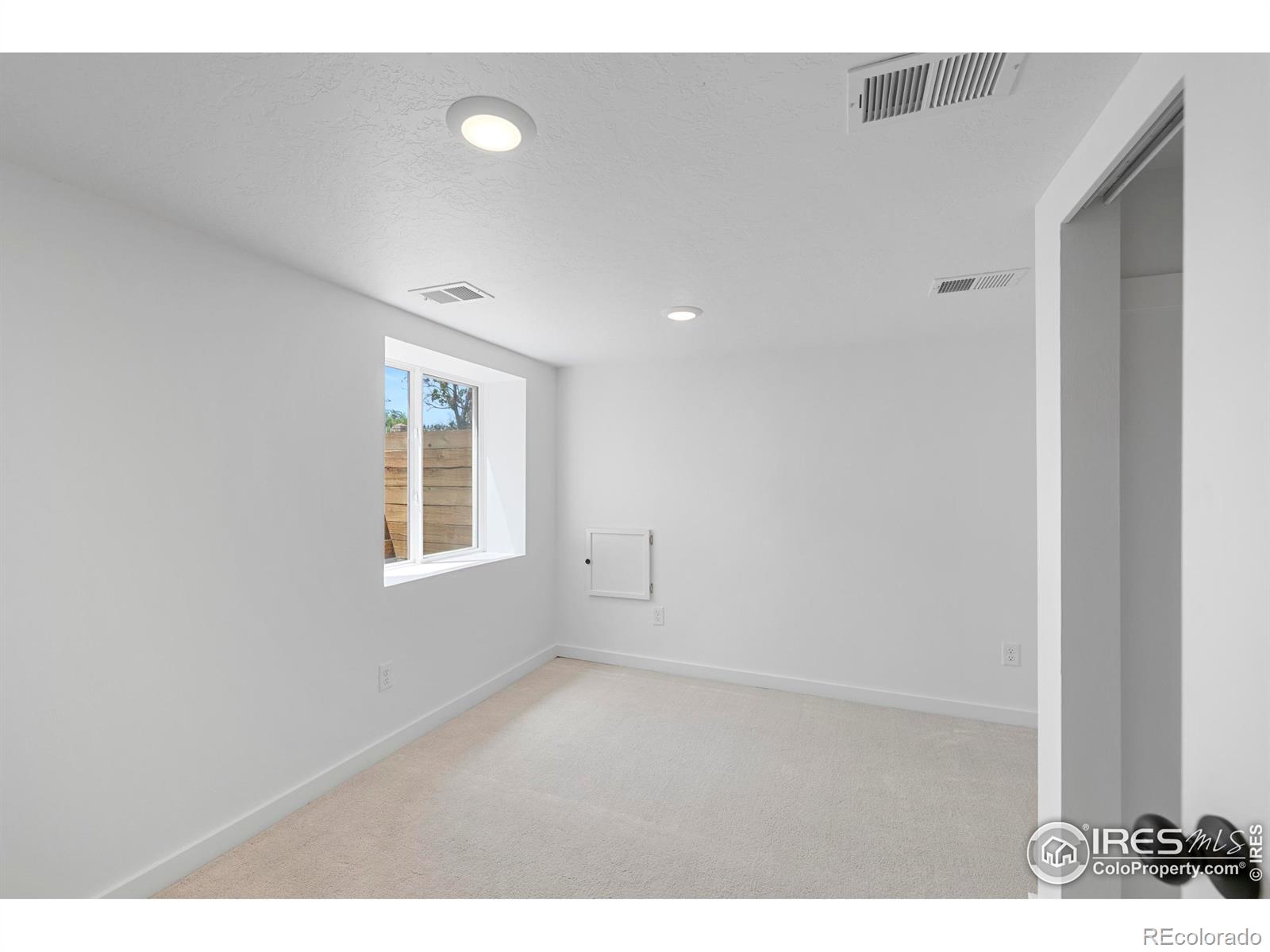 MLS Image #15 for 3734  burlington avenue,evans, Colorado