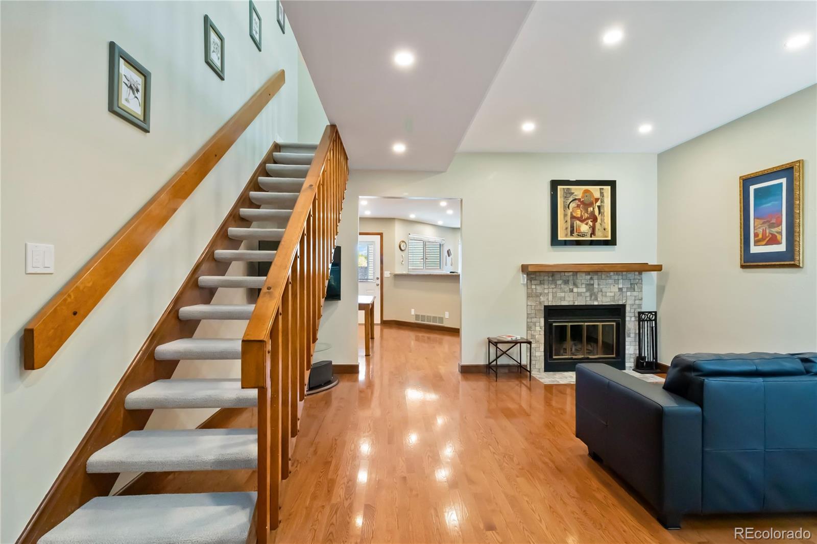 MLS Image #5 for 9155 w portland avenue,littleton, Colorado