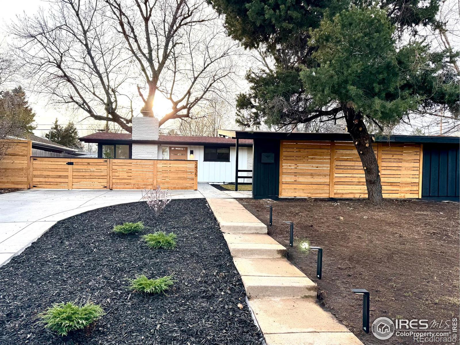 MLS Image #2 for 2435 s meade street,denver, Colorado