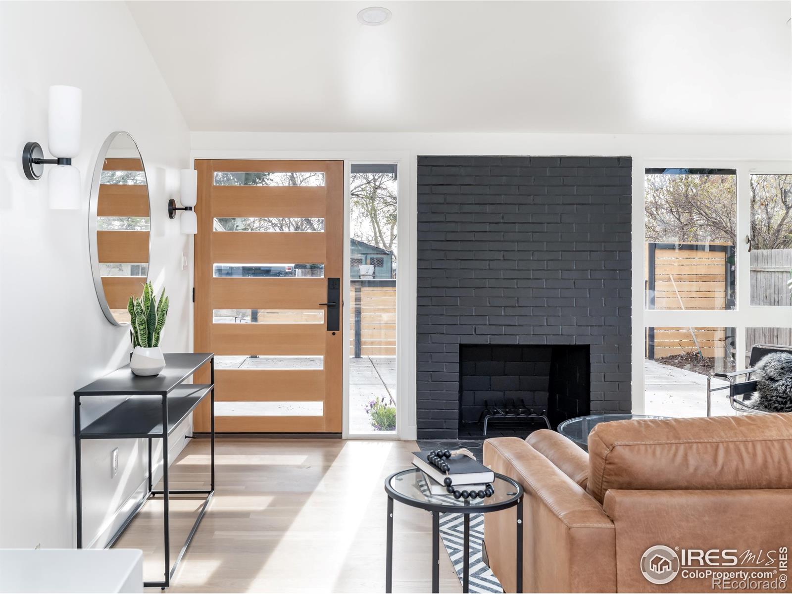 MLS Image #4 for 2435 s meade street,denver, Colorado