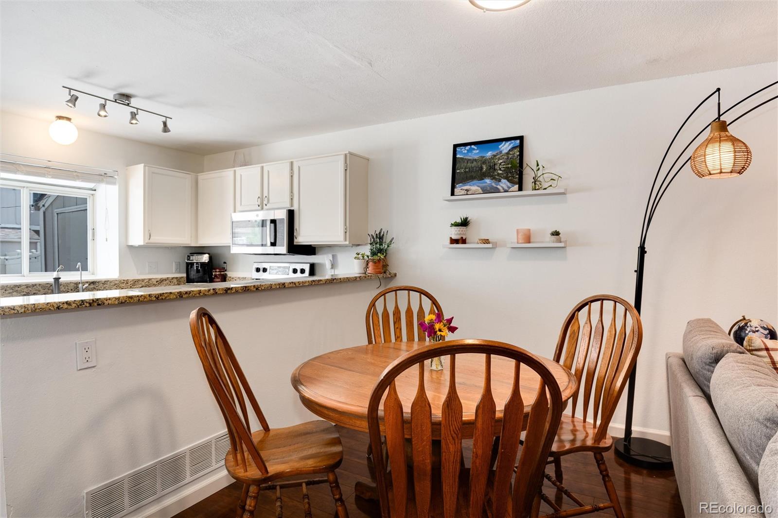 MLS Image #8 for 9661 w chatfield avenue,littleton, Colorado