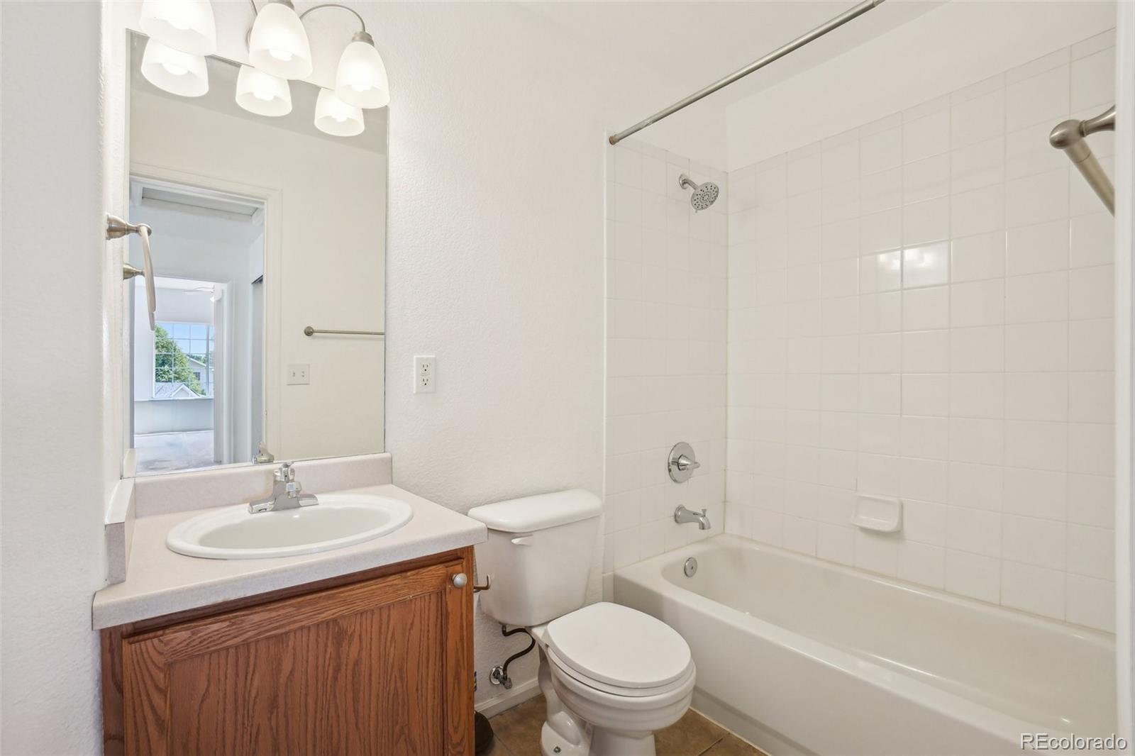 MLS Image #15 for 2253  coronado pkyn ,denver, Colorado