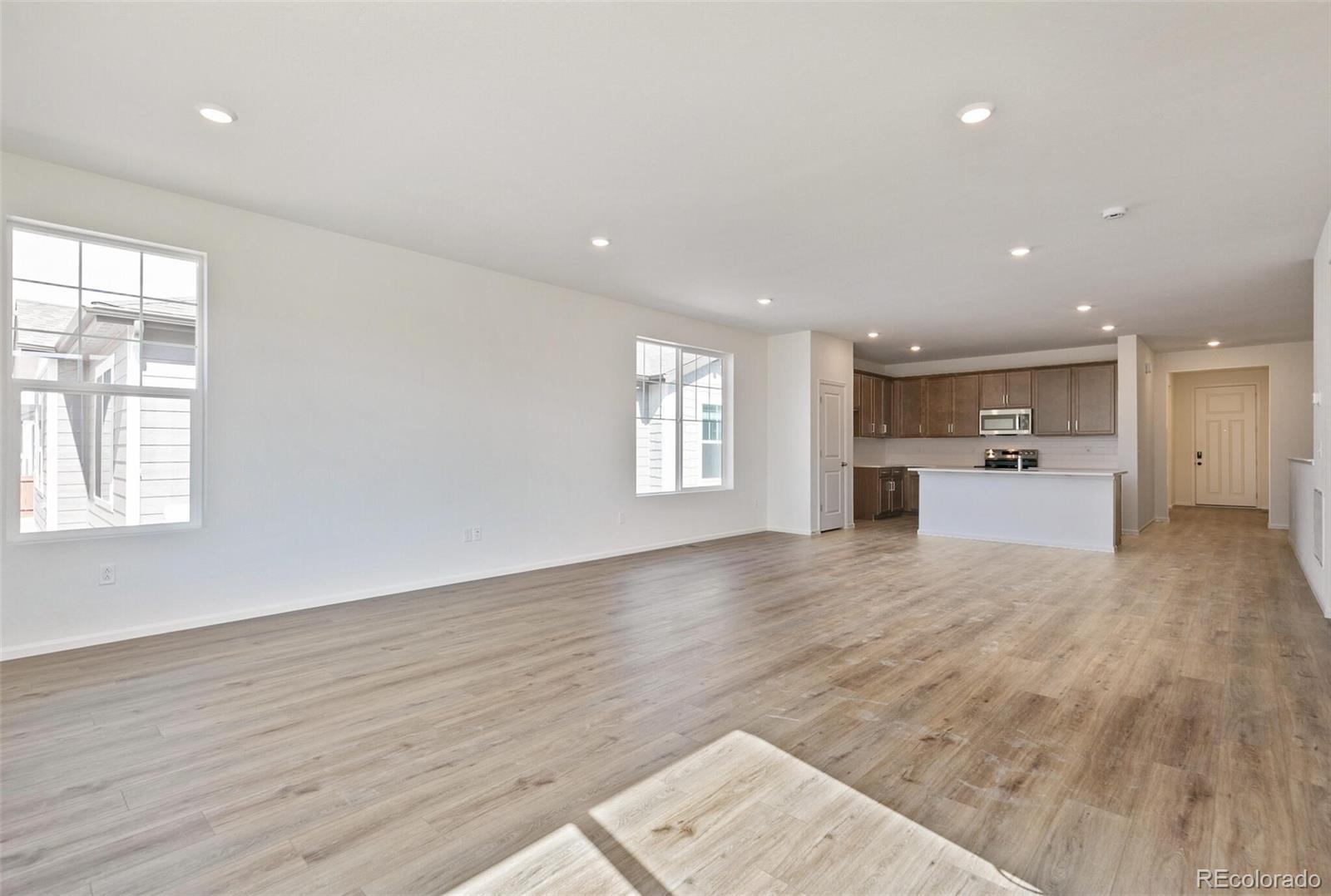MLS Image #4 for 1548  orchard street,brighton, Colorado