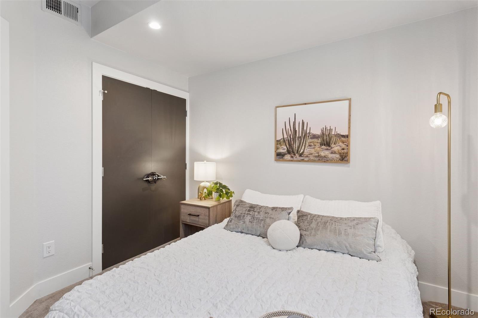MLS Image #10 for 1836  grove street,denver, Colorado