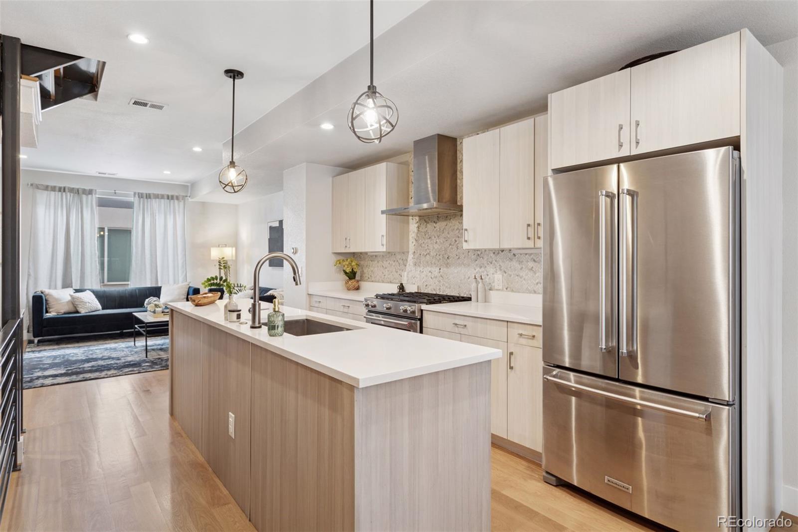 MLS Image #15 for 1836  grove street,denver, Colorado