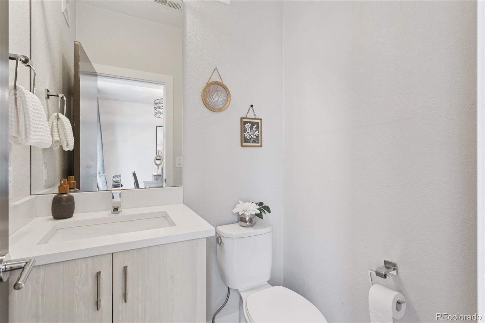 MLS Image #20 for 1836  grove street,denver, Colorado