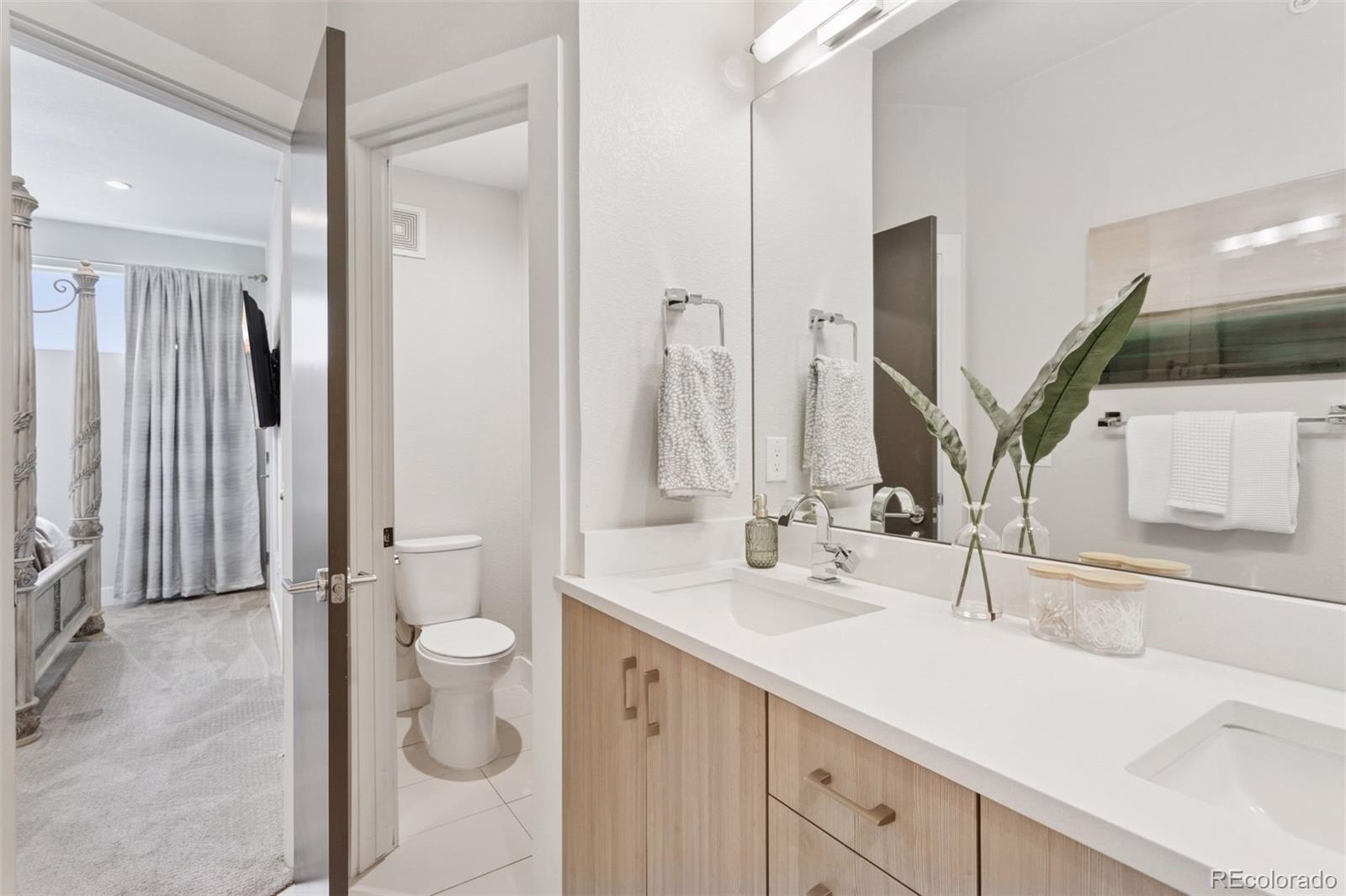 MLS Image #32 for 1836  grove street,denver, Colorado