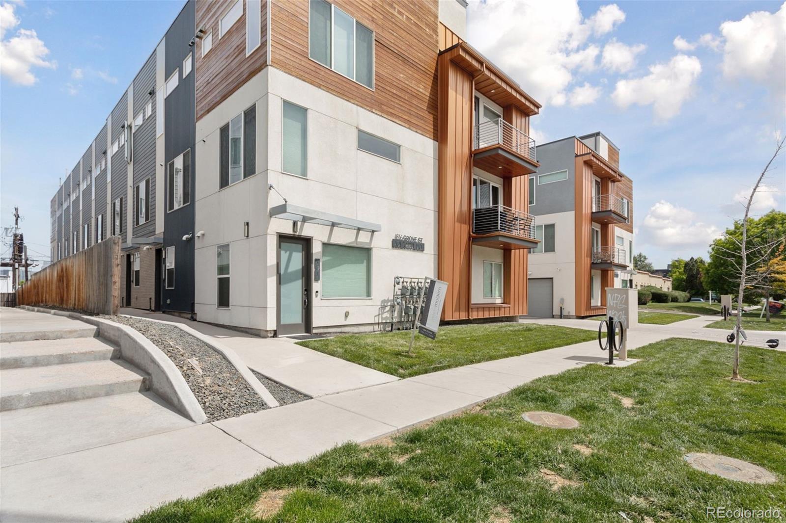 MLS Image #4 for 1836  grove street,denver, Colorado
