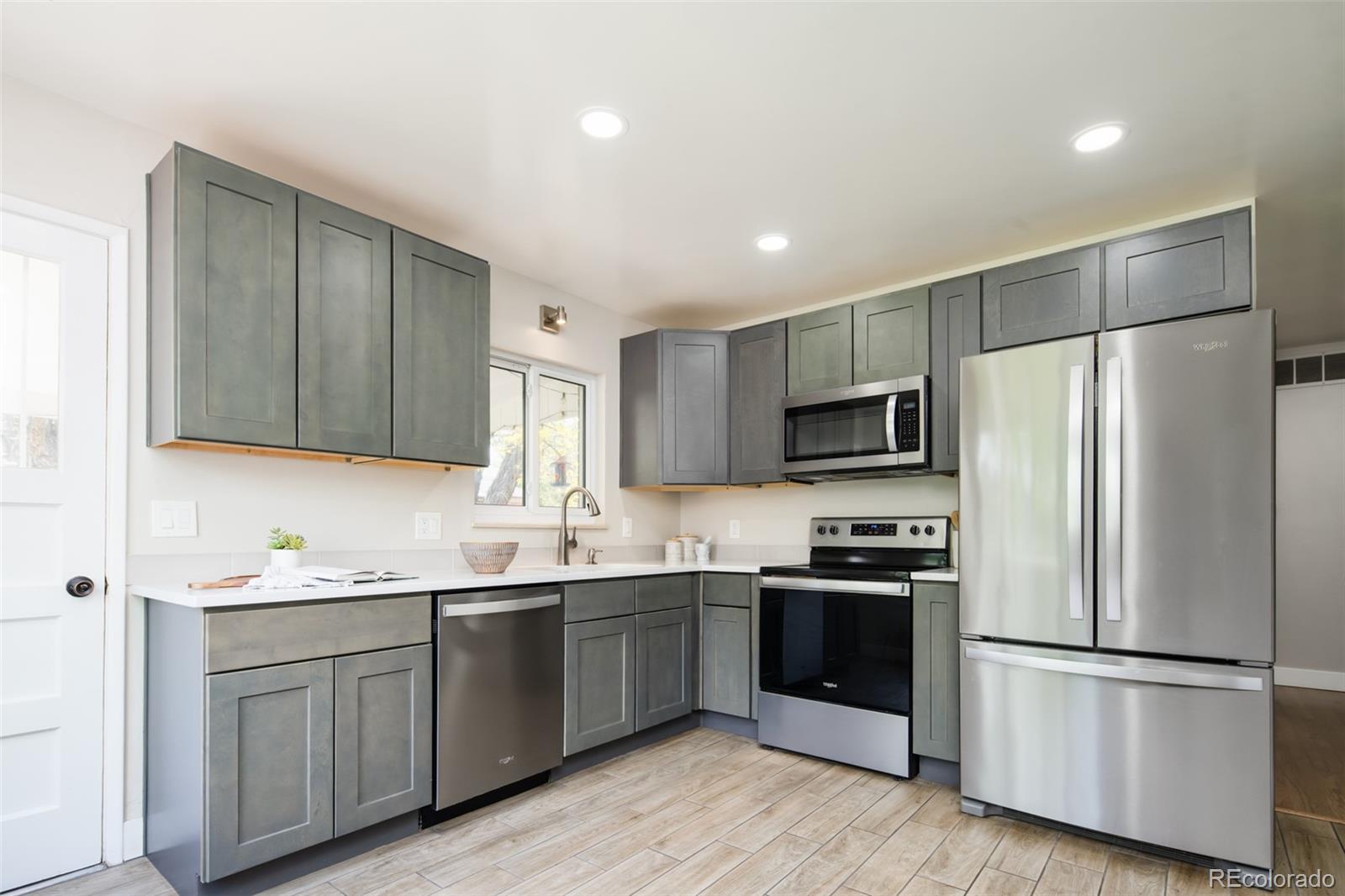 MLS Image #8 for 1757 s van dyke way,lakewood, Colorado