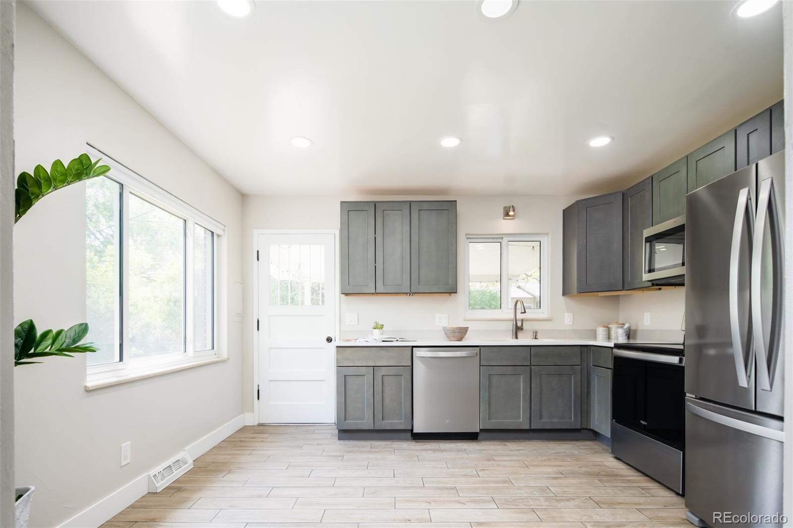 MLS Image #9 for 1757 s van dyke way,lakewood, Colorado