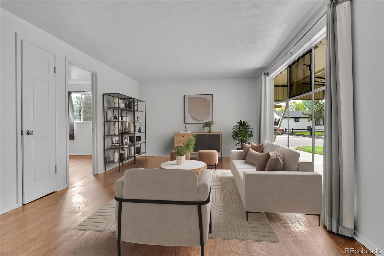MLS Image #3 for 4155 s lipan street,englewood, Colorado